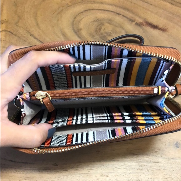 Tory Burch wristlet - Picture 3 of 5